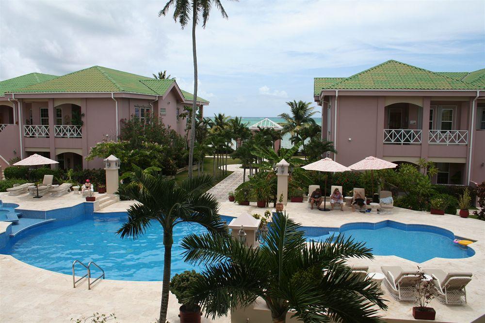 Grand Colony Island Villas San Pedro  Exterior photo
