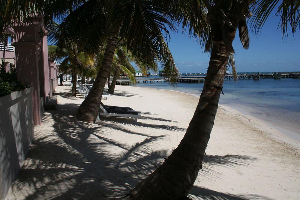 Grand Colony Island Villas San Pedro  Exterior photo