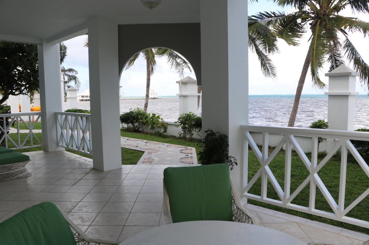 Grand Colony Island Villas San Pedro  Exterior photo