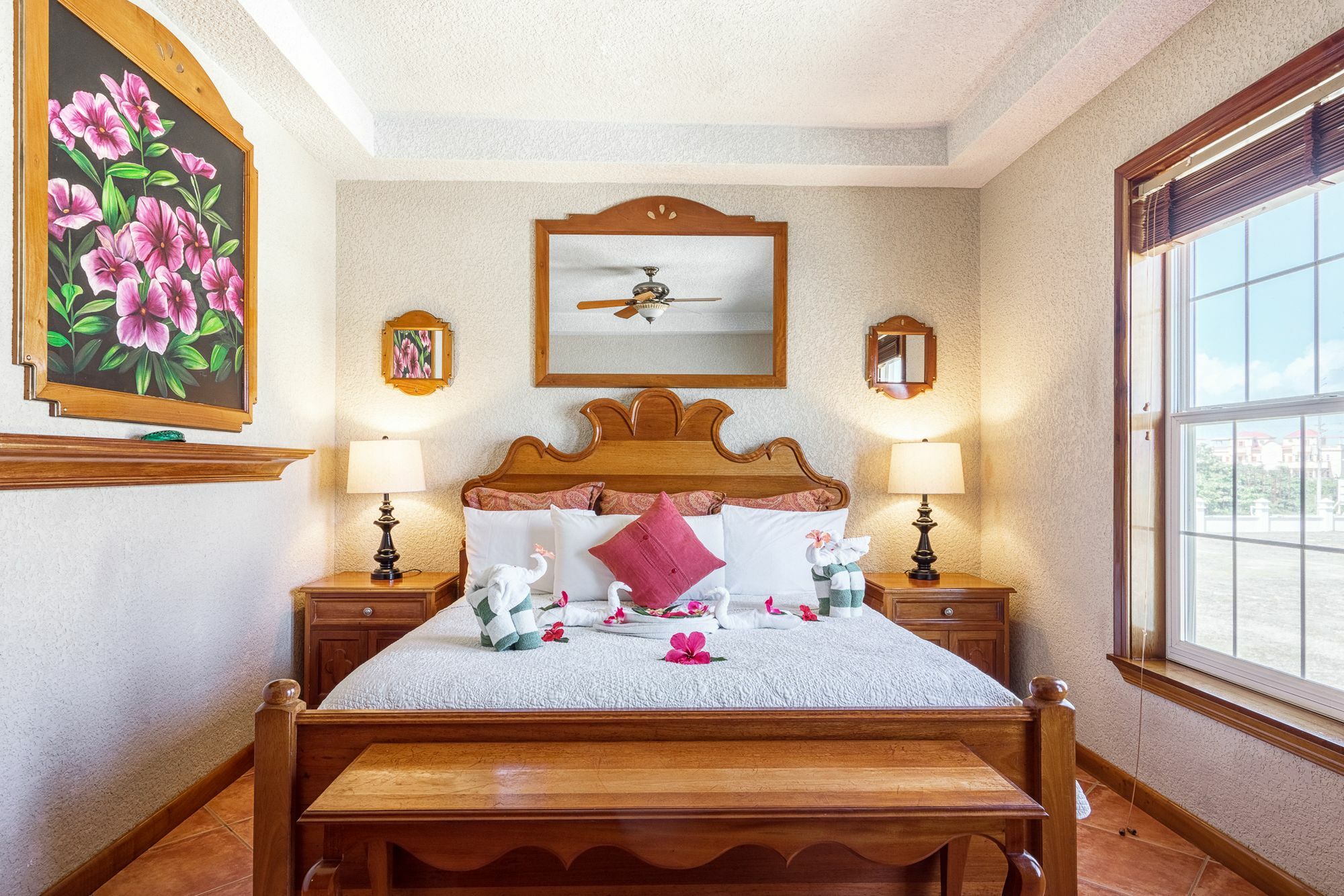 Grand Colony Island Villas San Pedro  Exterior photo